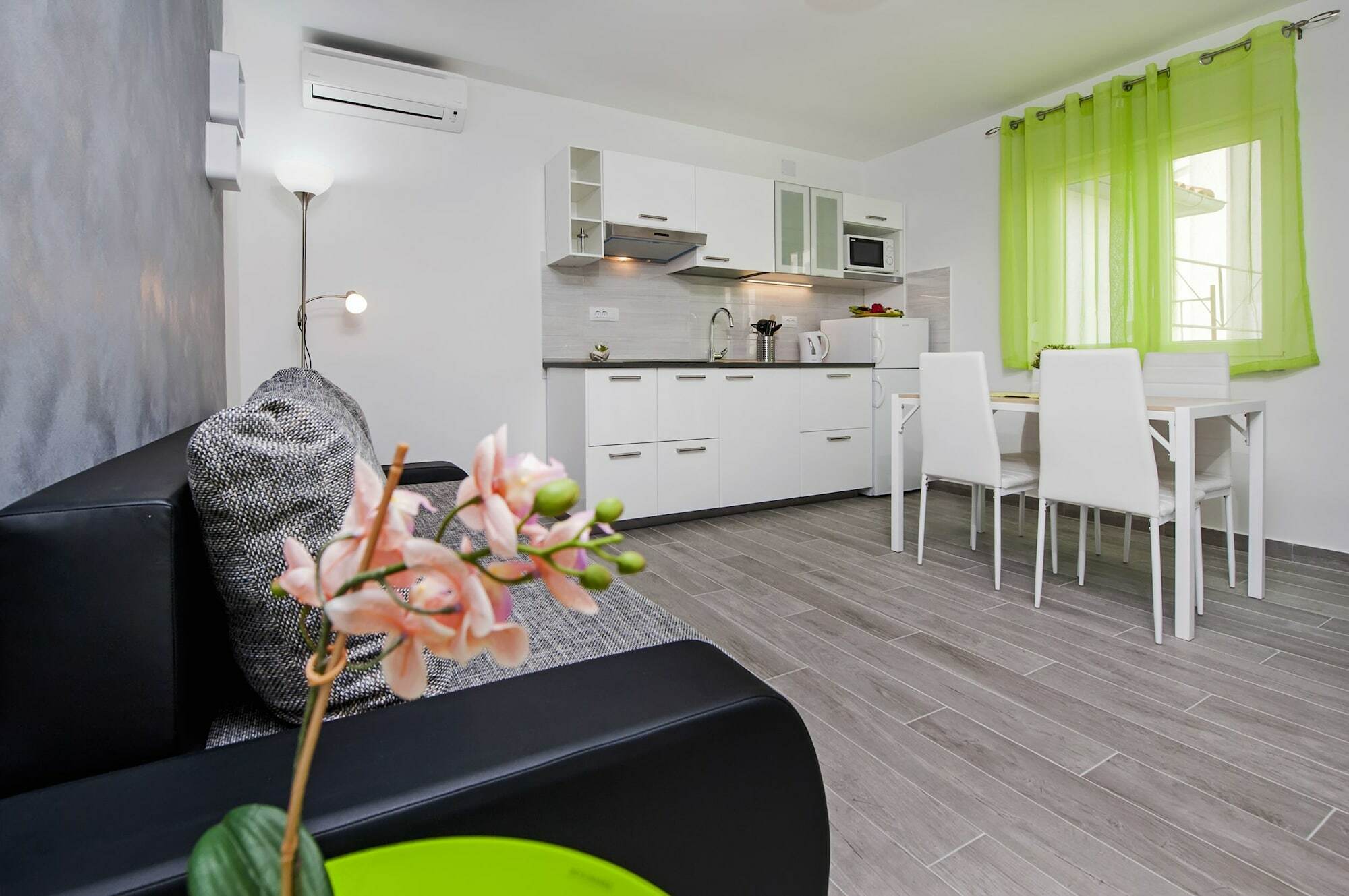 Apartment And Studio Tereza ロヴィニ エクステリア 写真